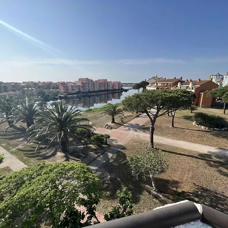 Studio cabine avec terrasse, accès piscine chauffée et vue sur l'eau - Cap Coudalère - FR-1-431-209